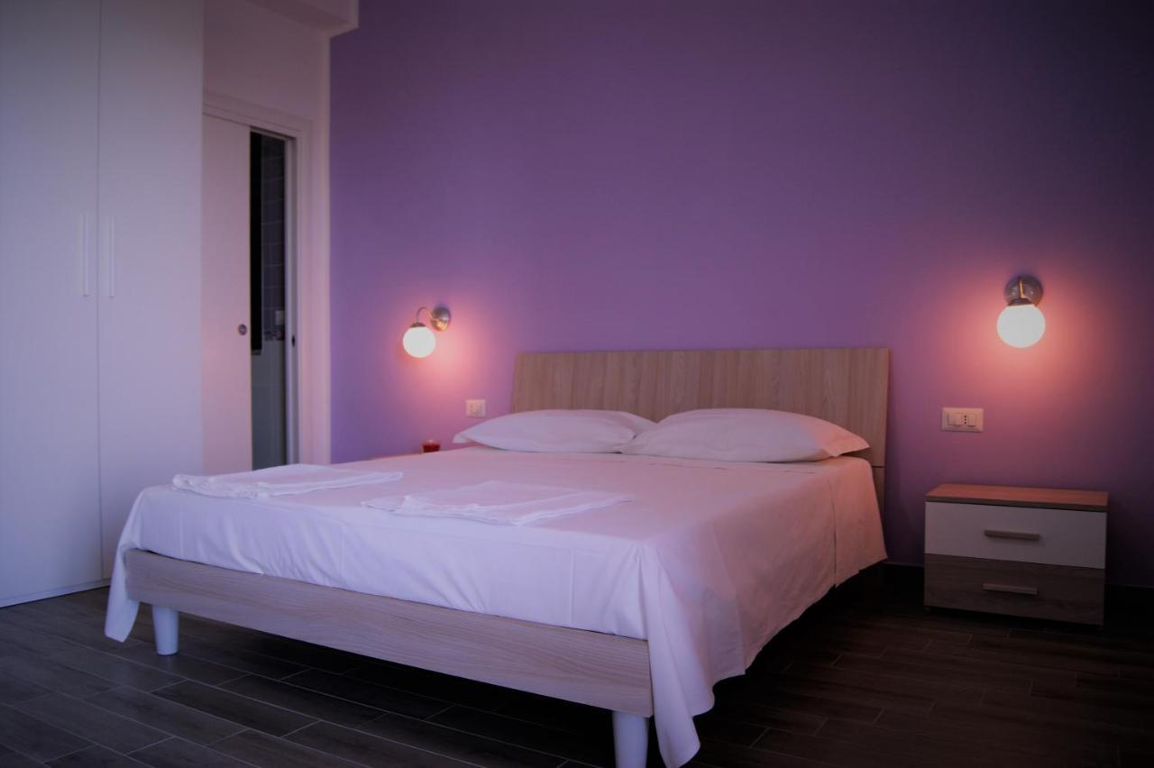 B&B Apollonia Roseto Capo Spulico Bagian luar foto